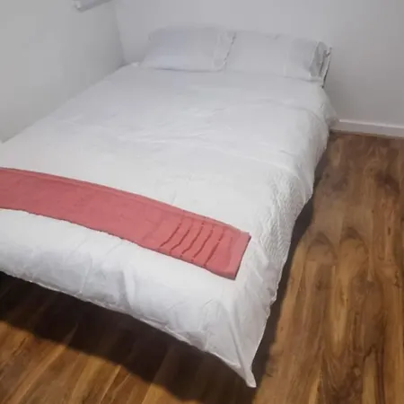 Studio Flat In London
